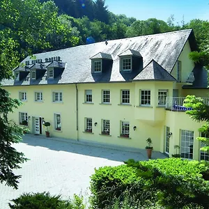 Au Vieux Moulin Hotel